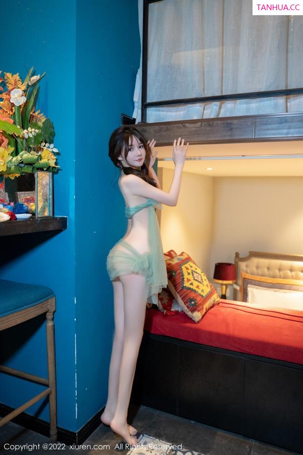 婠婠么  [XiuRen]高清写真图 2022.11.03 No.5800 婠婠么 美腿妩媚第8张图片